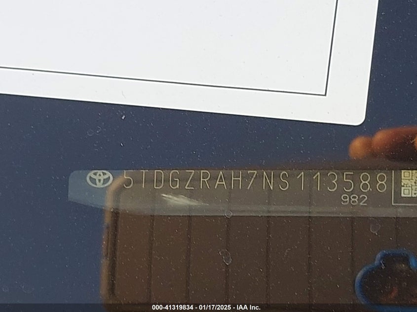 2022 TOYOTA HIGHLANDER XLE - 5TDGZRAH7NS113588