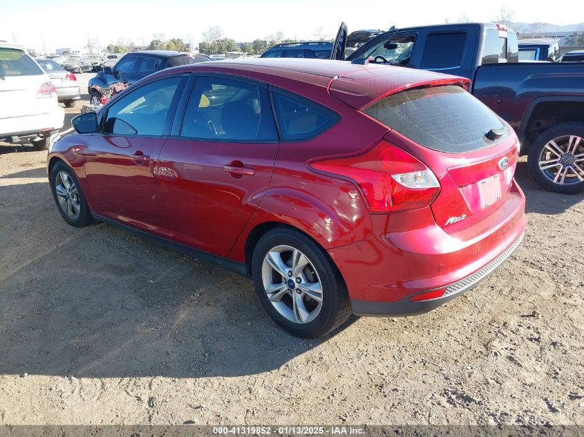 VIN 1FADP3K29EL413916 2014 FORD FOCUS no.3