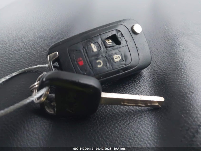 2015 CHEVROLET CAMARO VIN: 2G1FF1E33F9115734