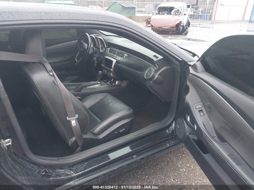 2015 CHEVROLET CAMARO VIN: 2G1FF1E33F9115734