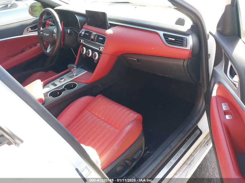 2023 GENESIS G70 VIN: KMTG34TAXPU112861