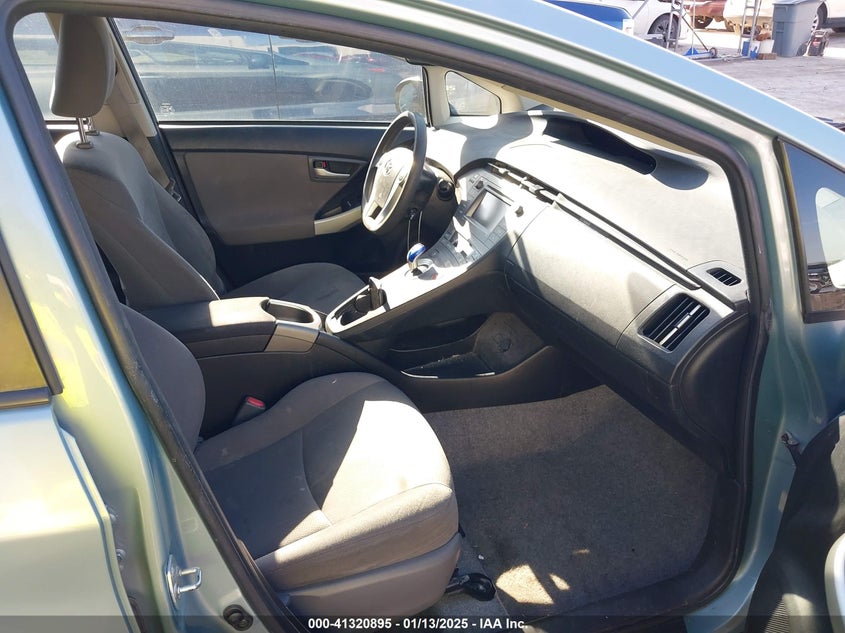 2014 TOYOTA PRIUS VIN: JTDKN3DU5E1834520
