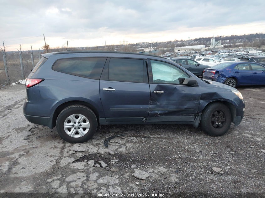 2014 CHEVROLET TRAVERSE LS - 1GNKRFED2EJ242813