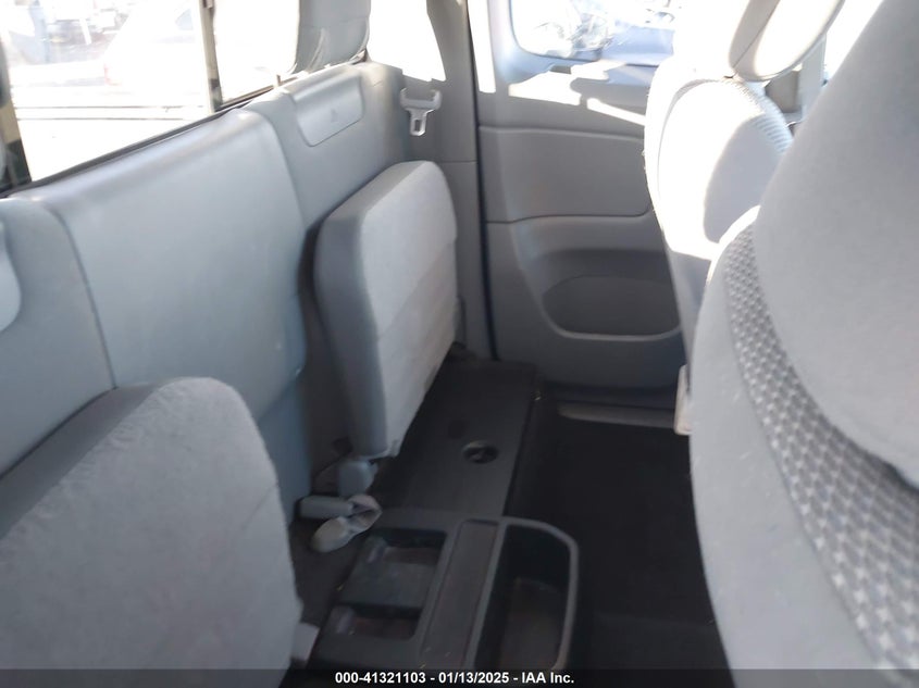 2015 TOYOTA TACOMA VIN: 5TFTX4GN3FX050392