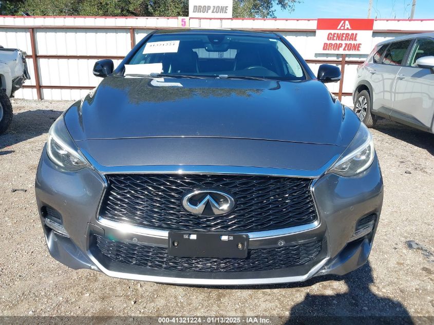 VIN SJKCH5CP3JA058043 2018 Infiniti QX30, Sport no.12