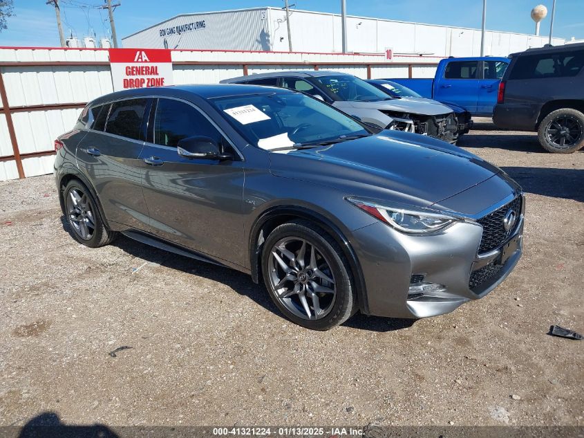 VIN SJKCH5CP3JA058043 2018 Infiniti QX30, Sport no.1