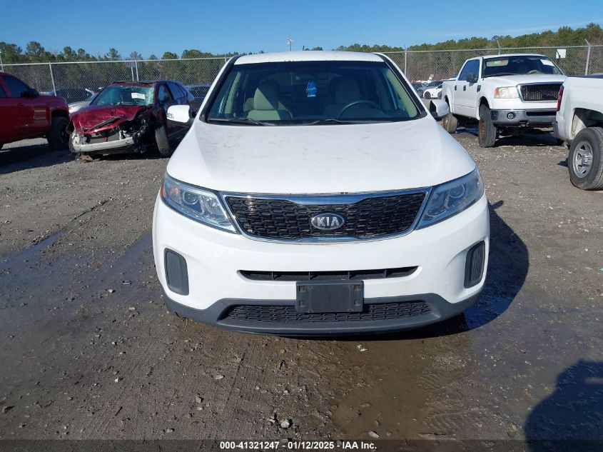 VIN 5XYKT3A64FG561762 2015 KIA Sorento, LX no.12