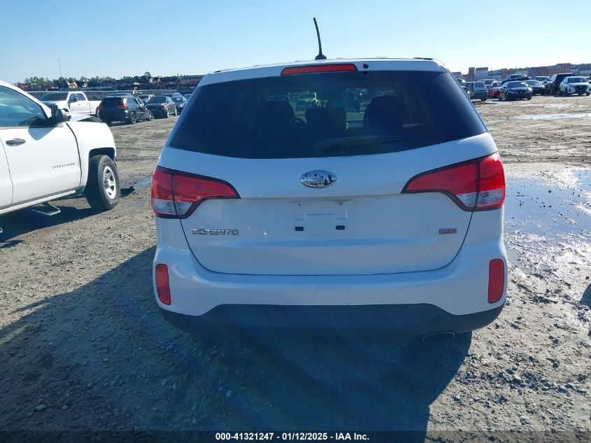 VIN 5XYKT3A64FG561762 2015 KIA Sorento, LX no.16