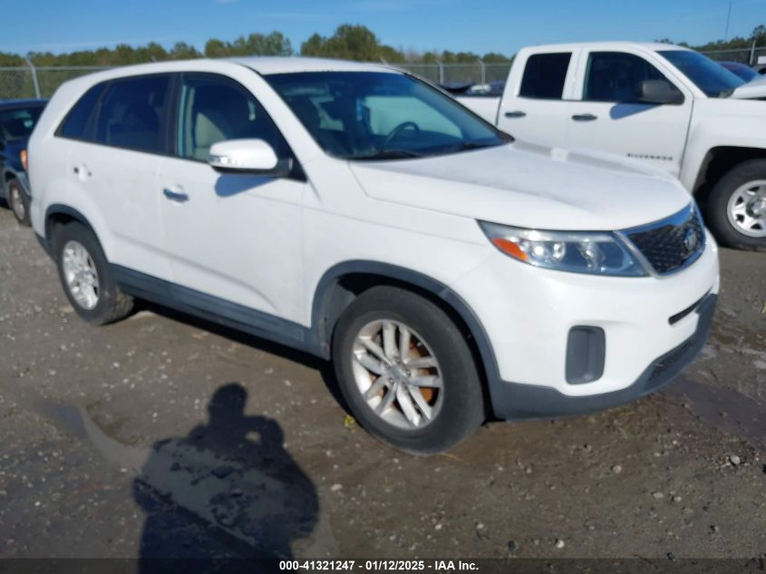 VIN 5XYKT3A64FG561762 2015 KIA Sorento, LX no.1