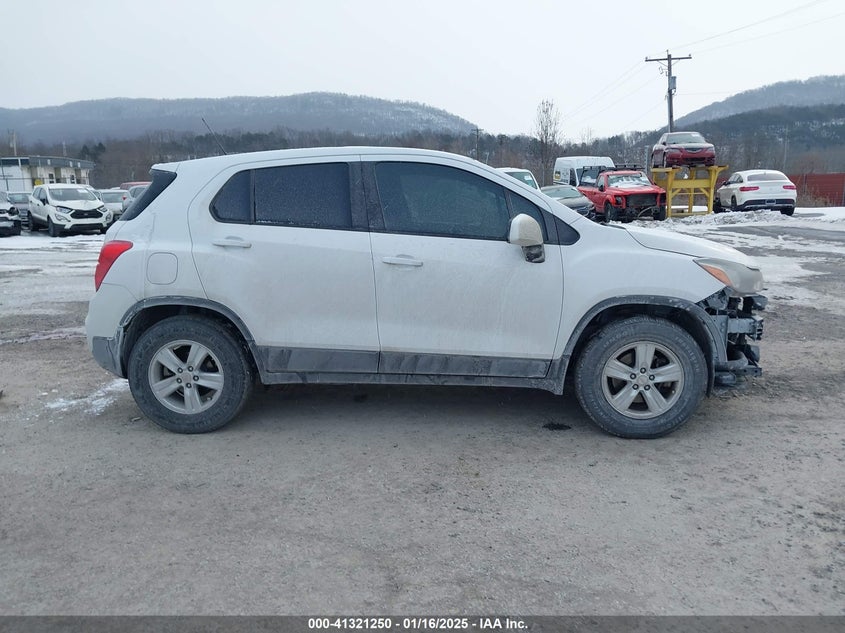 2018 CHEVROLET TRAX LS - 3GNCJNSB6JL157565