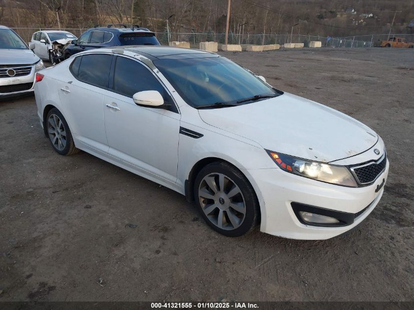 VIN 5XXGR4A65DG238462 2013 KIA OPTIMA no.1