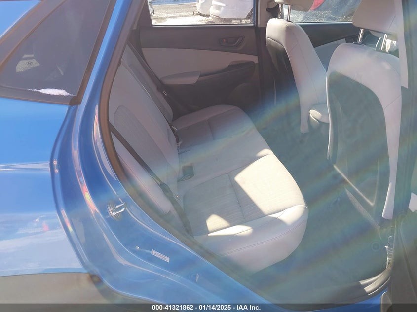 2022 HYUNDAI KONA SEL - KM8K6CAB1NU804909