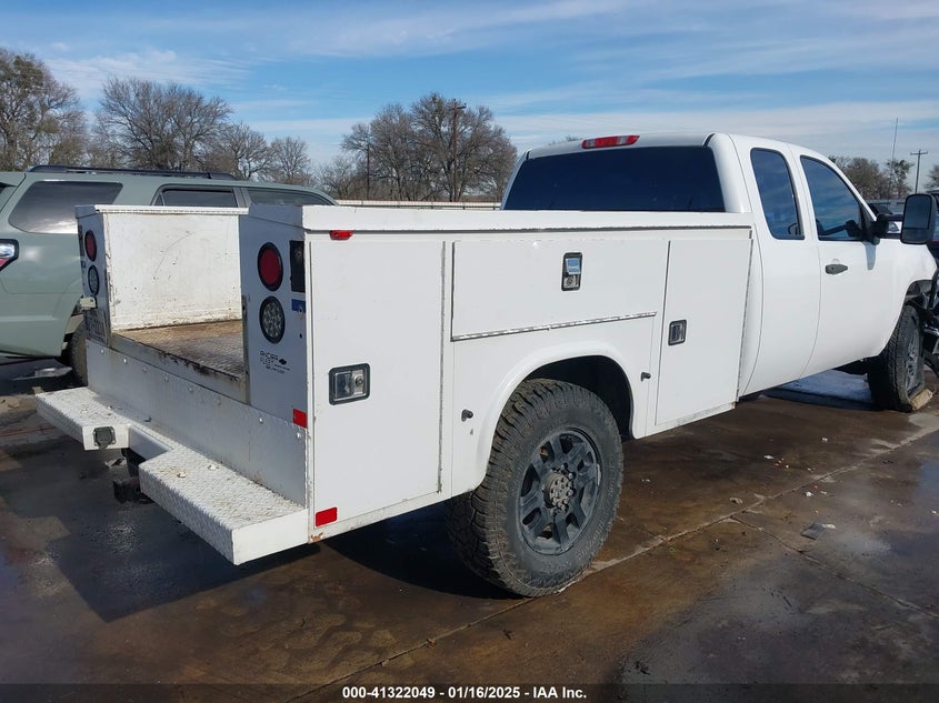 2012 CHEVROLET SILVERADO 2500HD VIN: 1GB2CVCG8CZ267848