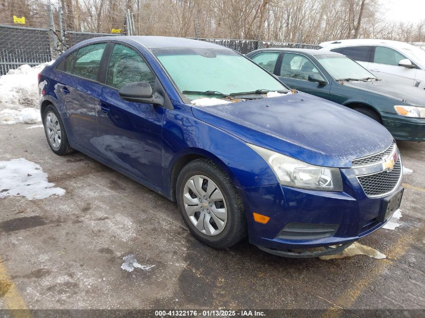 VIN 1G1PA5SHXD7152711 2013 CHEVROLET CRUZE no.1