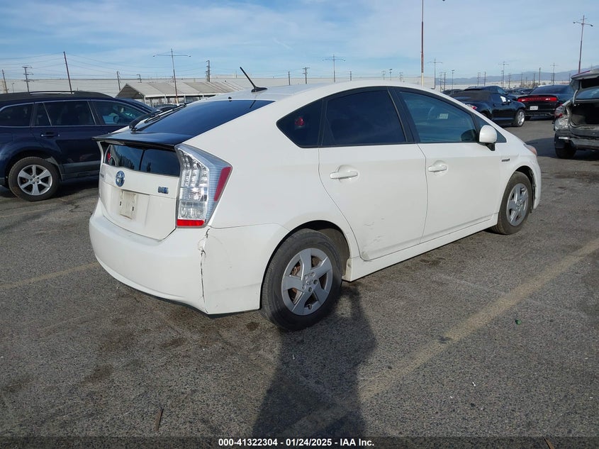2011 TOYOTA PRIUS VIN: JTDKN3DUXB0310927