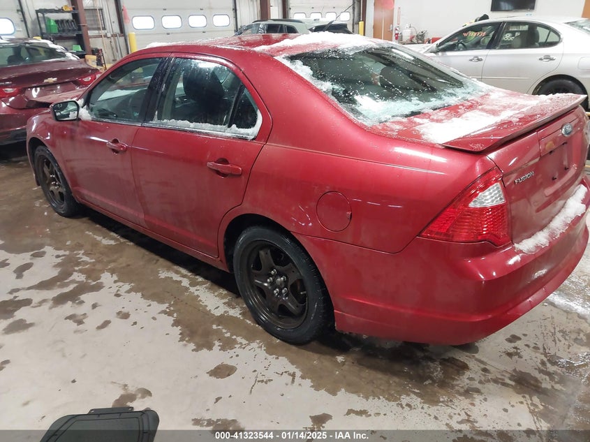 2011 FORD FUSION VIN: 3FAHP0HA5BR139027