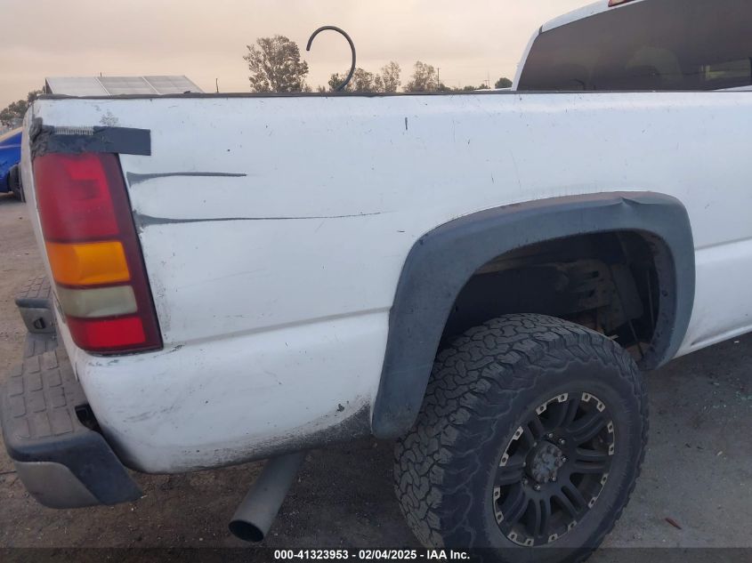 2004 GMC Sierra Sle/Slt/Work Truck VIN: 1GTHC29U04E38724 Lot: 41323953