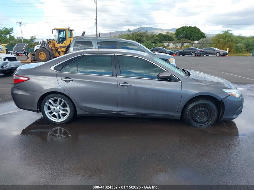 2015 Toyota Camry Le/Se/Xle/Xse VIN: 4T1BF1FK1FU072697 Lot: 41324357