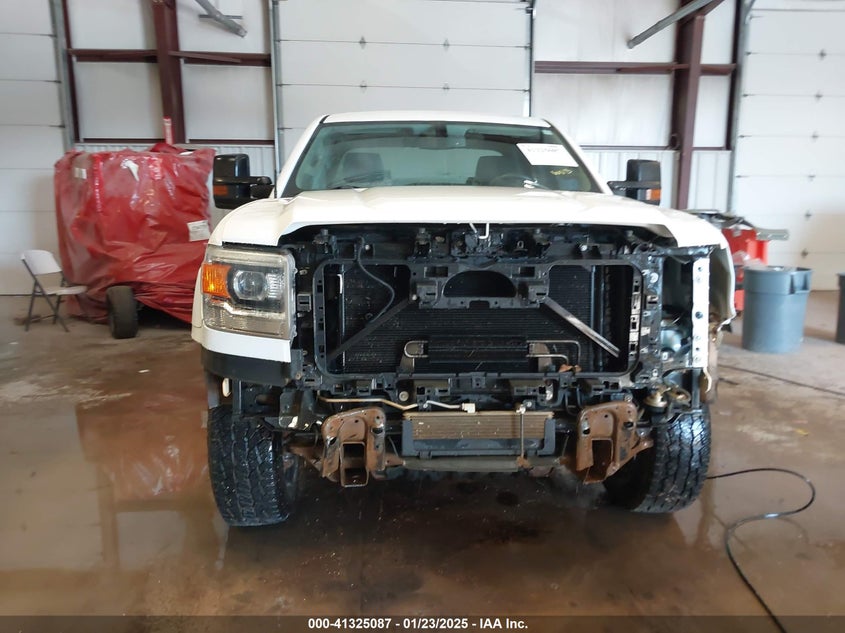 2015 GMC SIERRA 2500HD VIN: 1GT22XEGXFZ527890