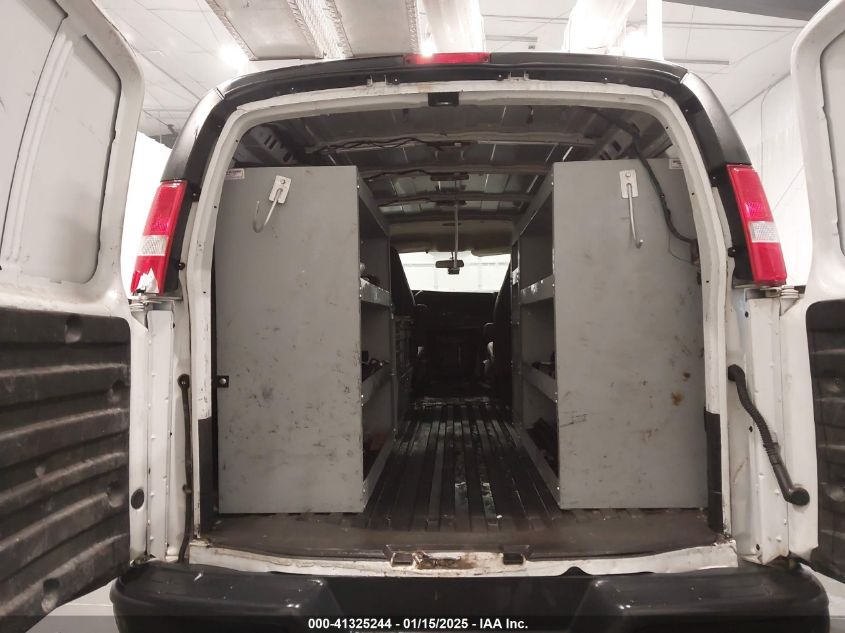 2017 GMC Savana 2500 Work Van VIN: 1GTW7AFF7H1264815 Lot: 41325244