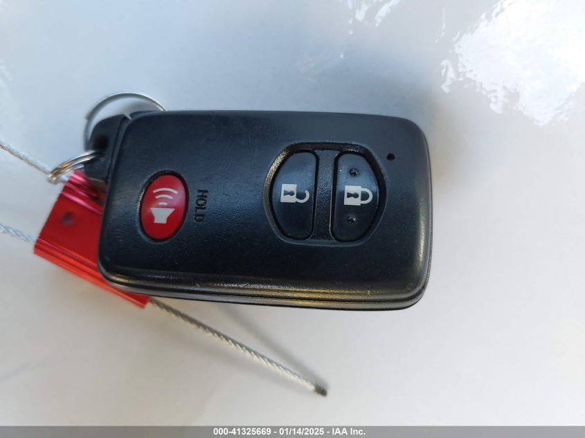 2013 TOYOTA PRIUS VIN: JTDKN3DU5D5643705