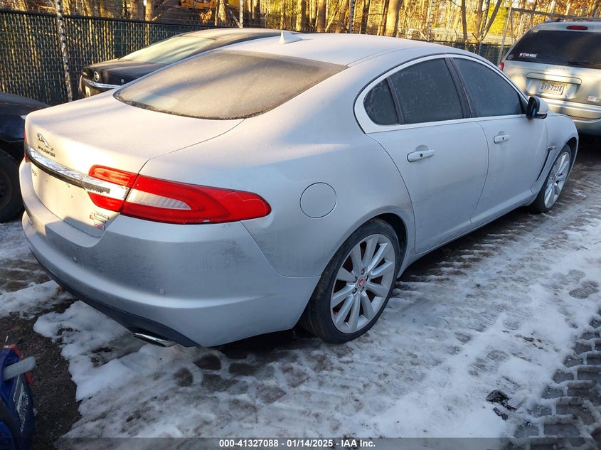 2014 JAGUAR XF VIN: SAJWJ0EF6E8U11451