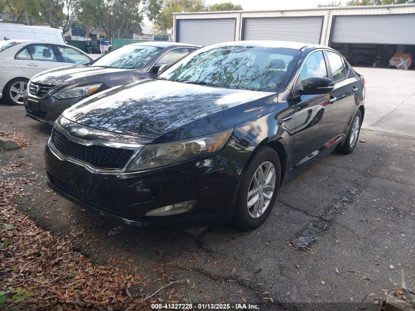 VIN 5XXGM4A78DG240665 2013 KIA OPTIMA no.2