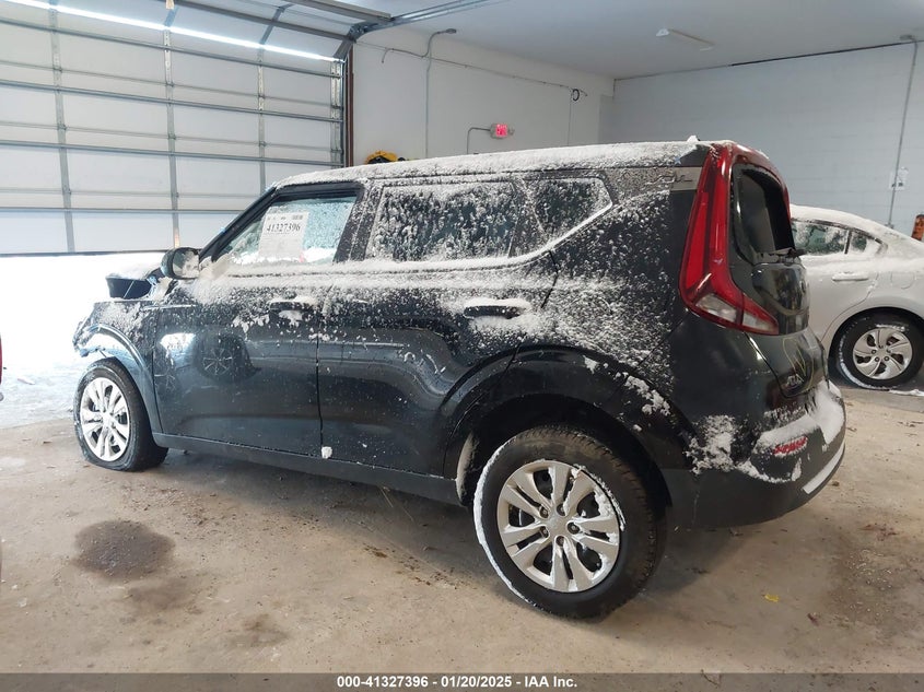 2021 KIA SOUL VIN: KNDJ23AU7M7768427