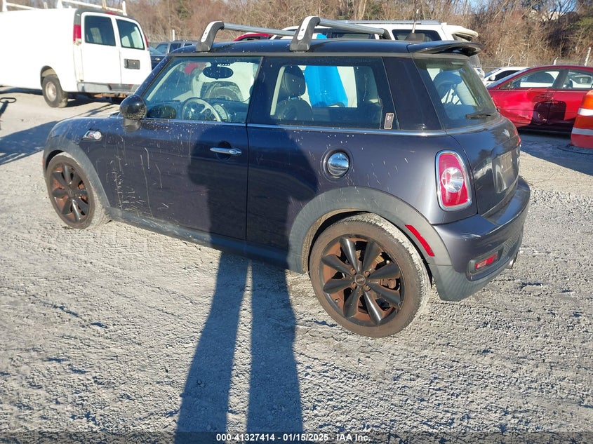 2013 MINI HARDTOP VIN: WMWSV3C52DT392077
