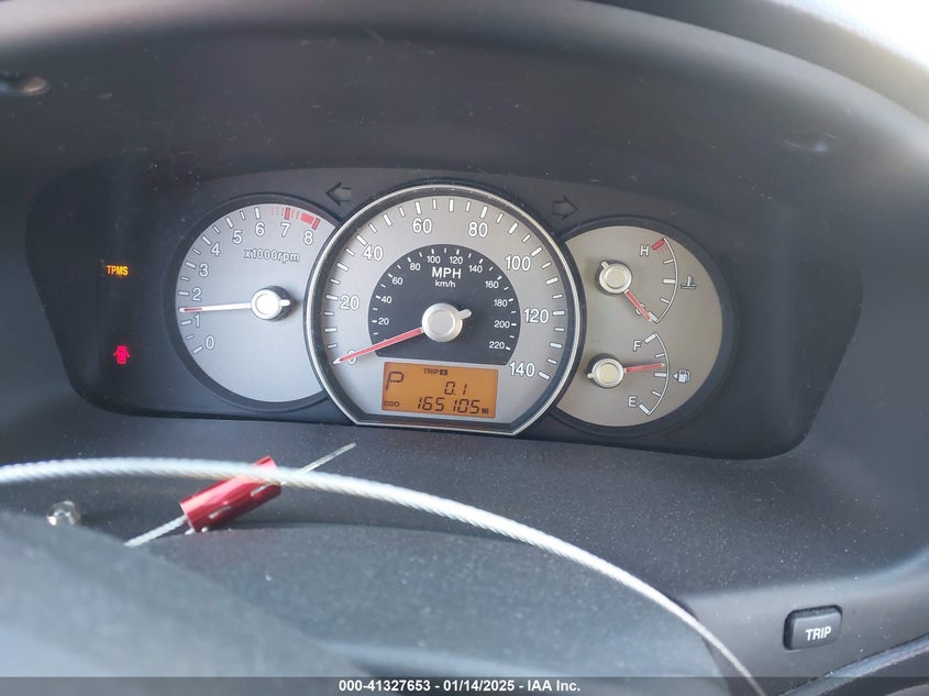 2007 KIA RONDO VIN: KNAFG525677066949