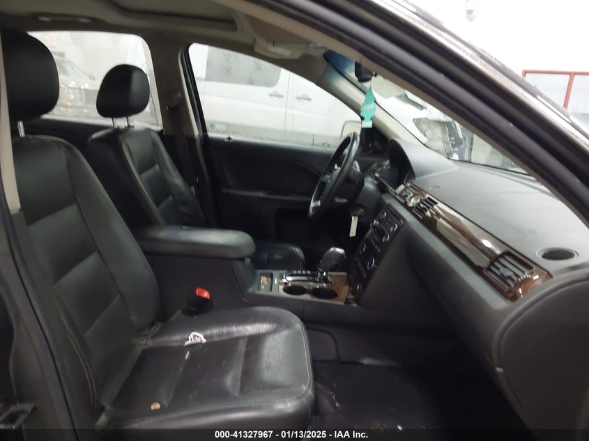 2008 FORD TAURUS VIN: 1FAHP28W08G141243
