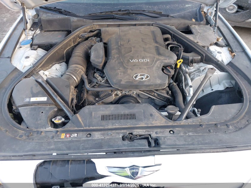 2015 HYUNDAI GENESIS VIN: KMHGN4JE8FU037666