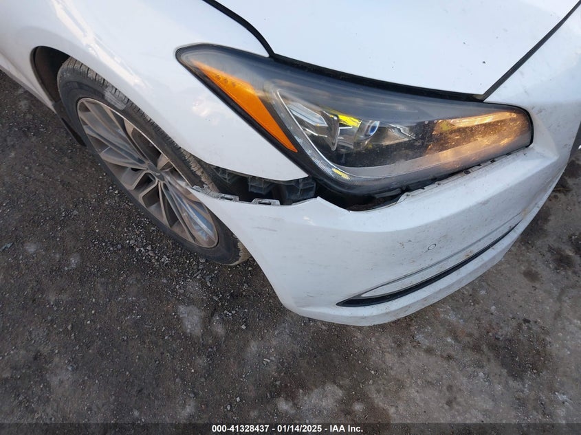 2015 HYUNDAI GENESIS VIN: KMHGN4JE8FU037666