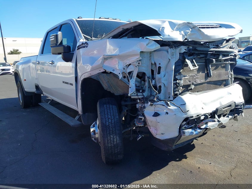 2022 CHEVROLET SILVERADO  (VIN: 1GC4YVEY1NF145901)