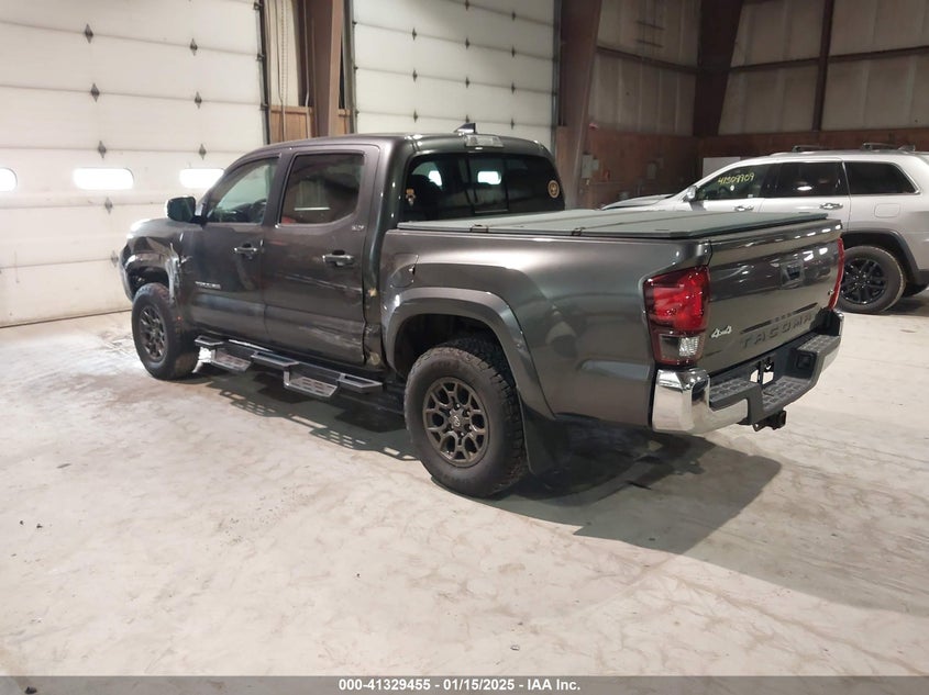 2018 TOYOTA TACOMA SR5 V6 - 3TMCZ5AN0JM159271