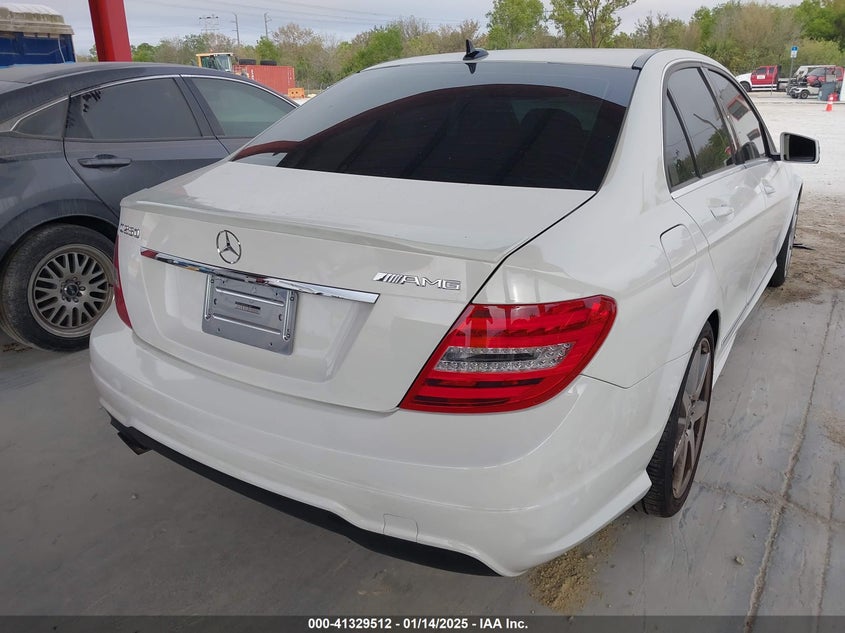 2014 MERCEDES-BENZ C VIN: WDDGF4HBXEA911681