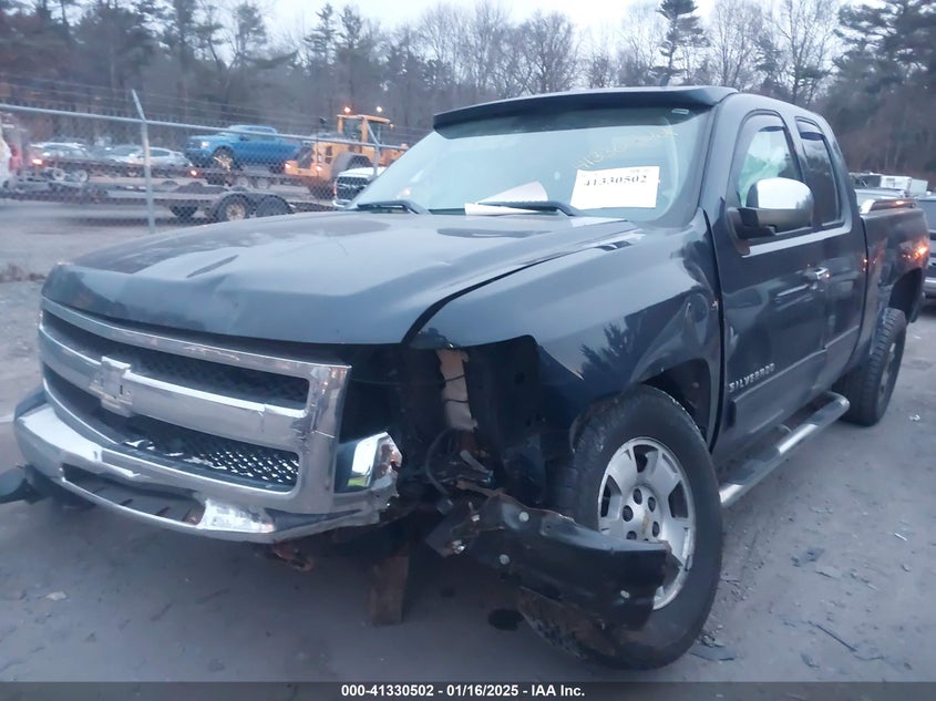 2011 CHEVROLET SILVERADO 1500 VIN: 1GCRKSE33BZ288739