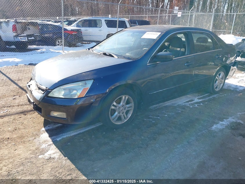 2007 HONDA ACCORD VIN: 1HGCM563X7A052242