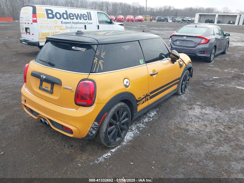 2015 MINI HARDTOP VIN: WMWXP7C59F2A60446