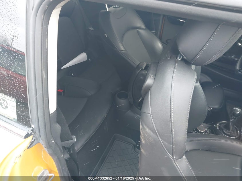 2015 MINI HARDTOP VIN: WMWXP7C59F2A60446