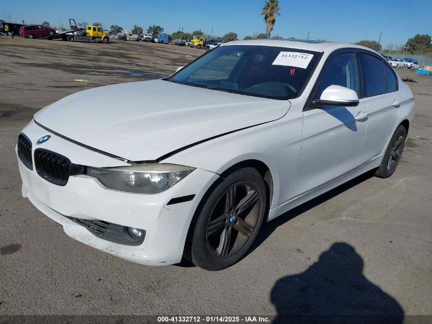 VIN WBA3C1C52DF443123 2013 BMW 328I no.2