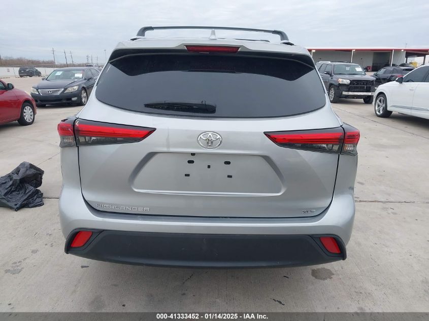 2022 TOYOTA HIGHLANDER XLE - 5TDGZRAH8NS140704