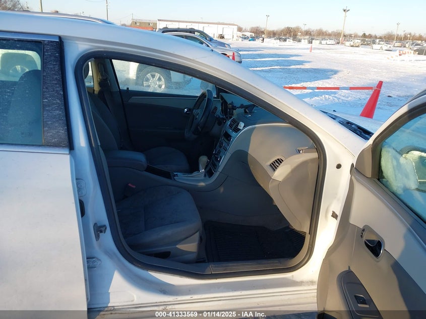 2011 CHEVROLET MALIBU VIN: 1G1ZB5E11BF324132