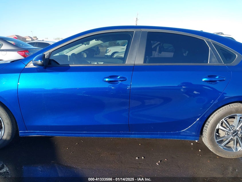 2023 KIA FORTE LXS - 3KPF24AD5PE693324