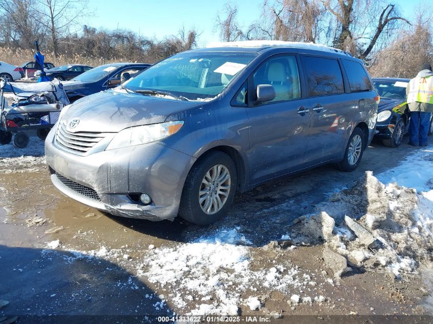 VIN 5TDYK3DC7ES459856 2014 Toyota Sienna, Xle/Limited no.2