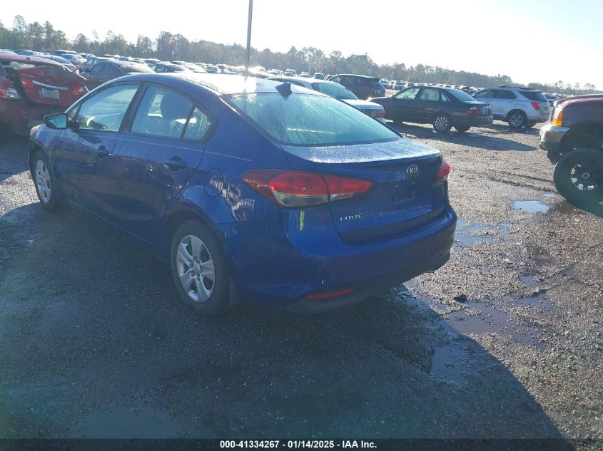 VIN 3KPFK4A71JE226693 2018 KIA FORTE no.3