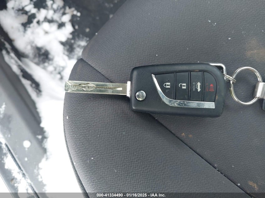 2019 TOYOTA CAMRY VIN: 4T1B11HK8KU706285