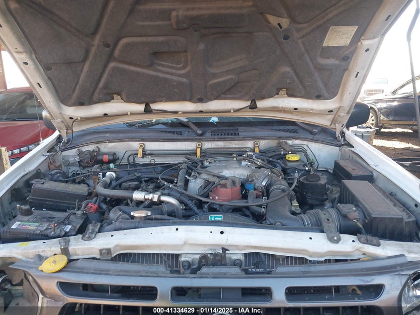 1998 Nissan Pathfinder Le/Se/Xe VIN: JN8AR05Y0WW232763 Lot: 41334629