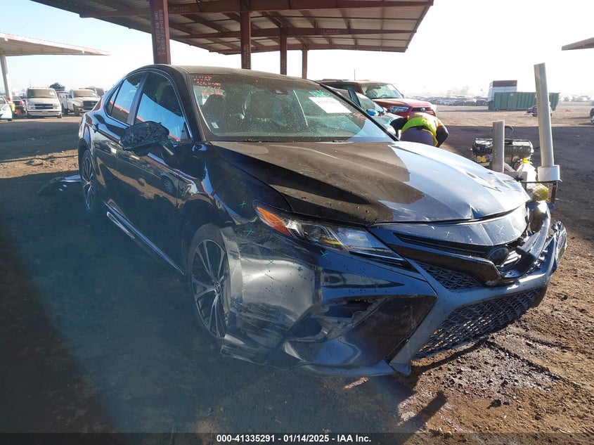 TOYOTA CAMRY SE 2020