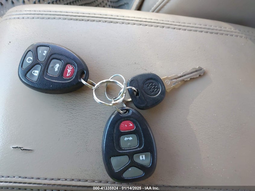 2007 BUICK LUCERNE VIN: 1G4HD572X7U171669